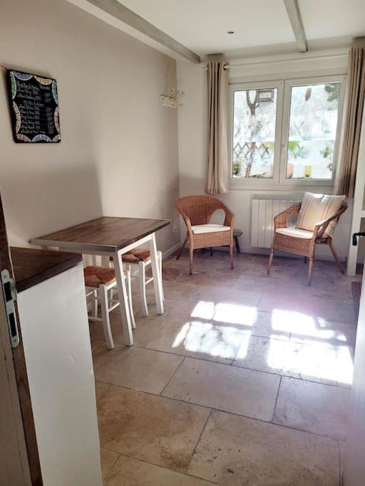La Maison Blanche Intra-Muros Free Parking เอก-มอร์ต ภายนอก รูปภาพ
